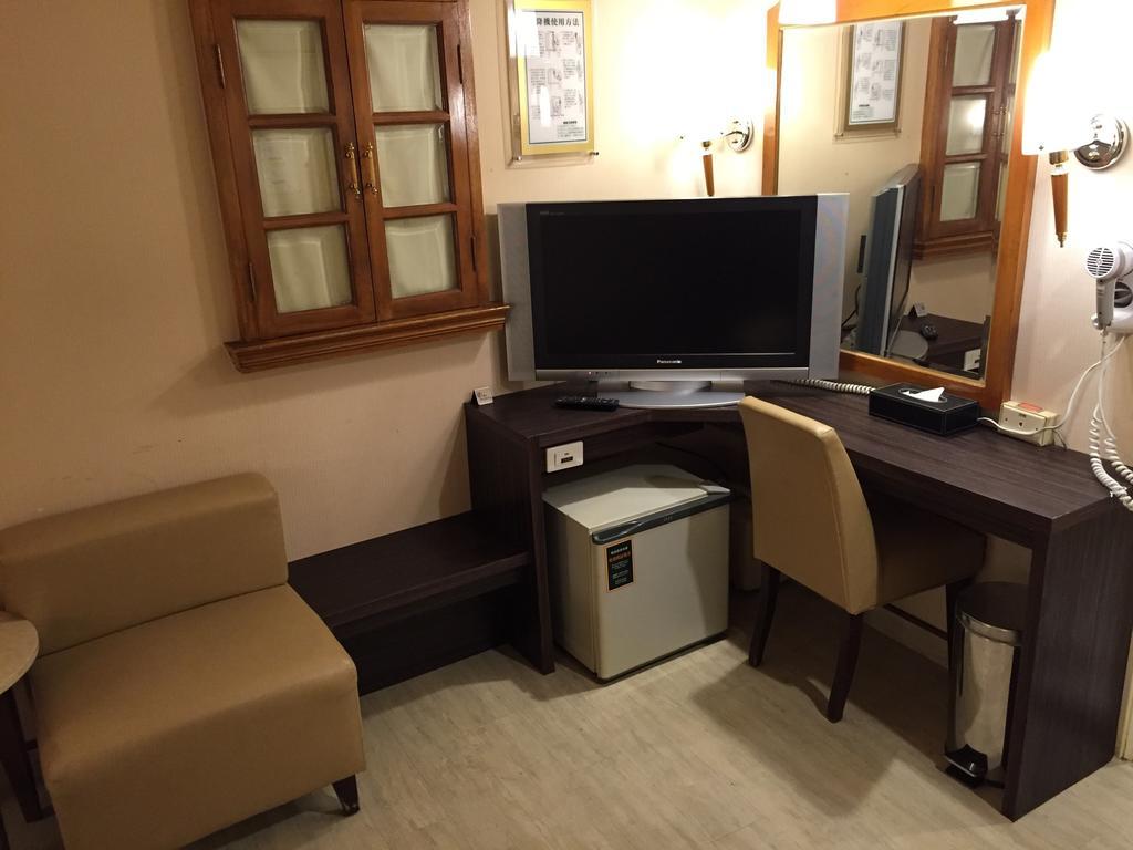 กู้ดเนส โฮเต็ล Hotel เกาสง ภายนอก รูปภาพ