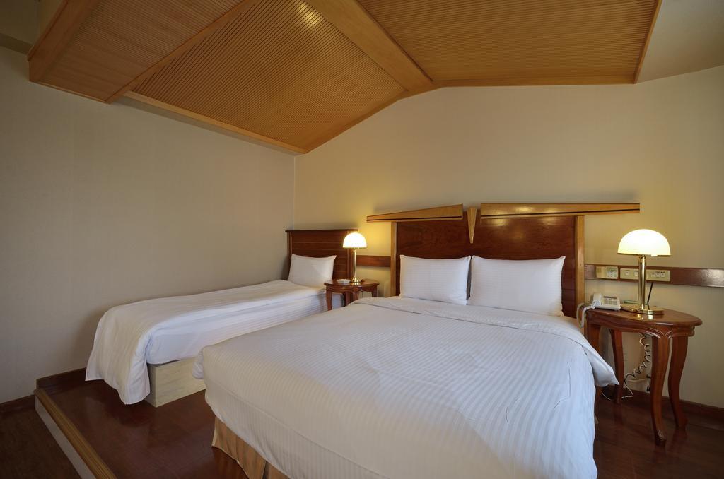 กู้ดเนส โฮเต็ล Hotel เกาสง ภายนอก รูปภาพ